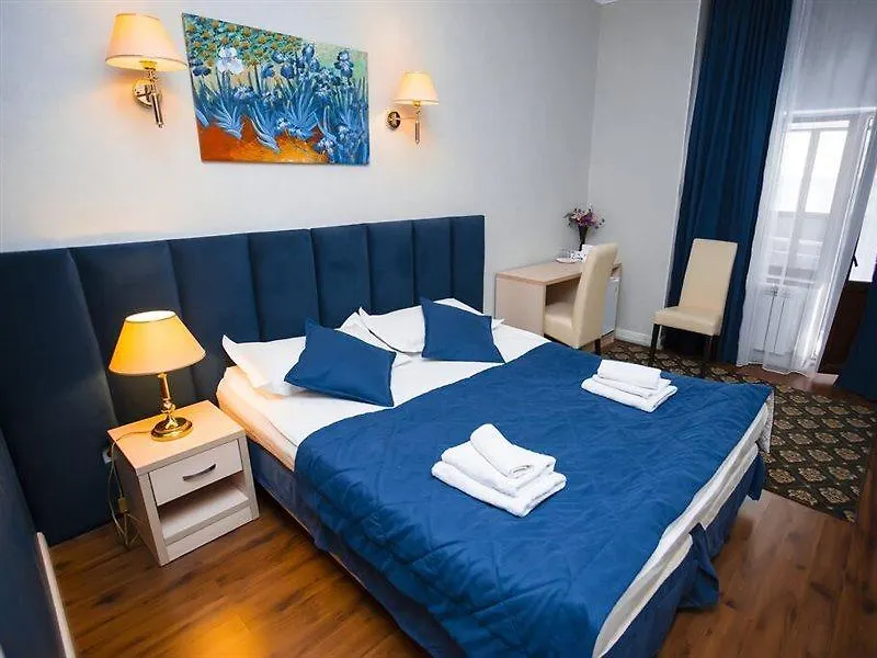 Aruna Hotel Astana 3*,